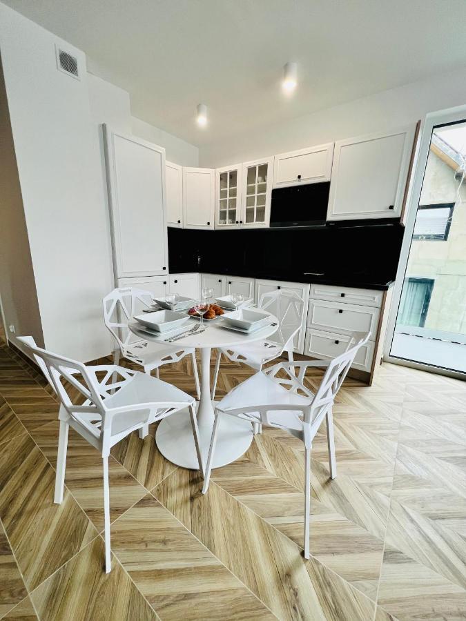 דירות Sunbaltic Premium Ustka, II Poziomy, Przy Lesie, Dwa Balkony, Klimatyzacja, Parking מראה חיצוני תמונה